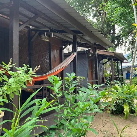 The Station Tioman Hotel Kampong Ayer Batang Exterior photo