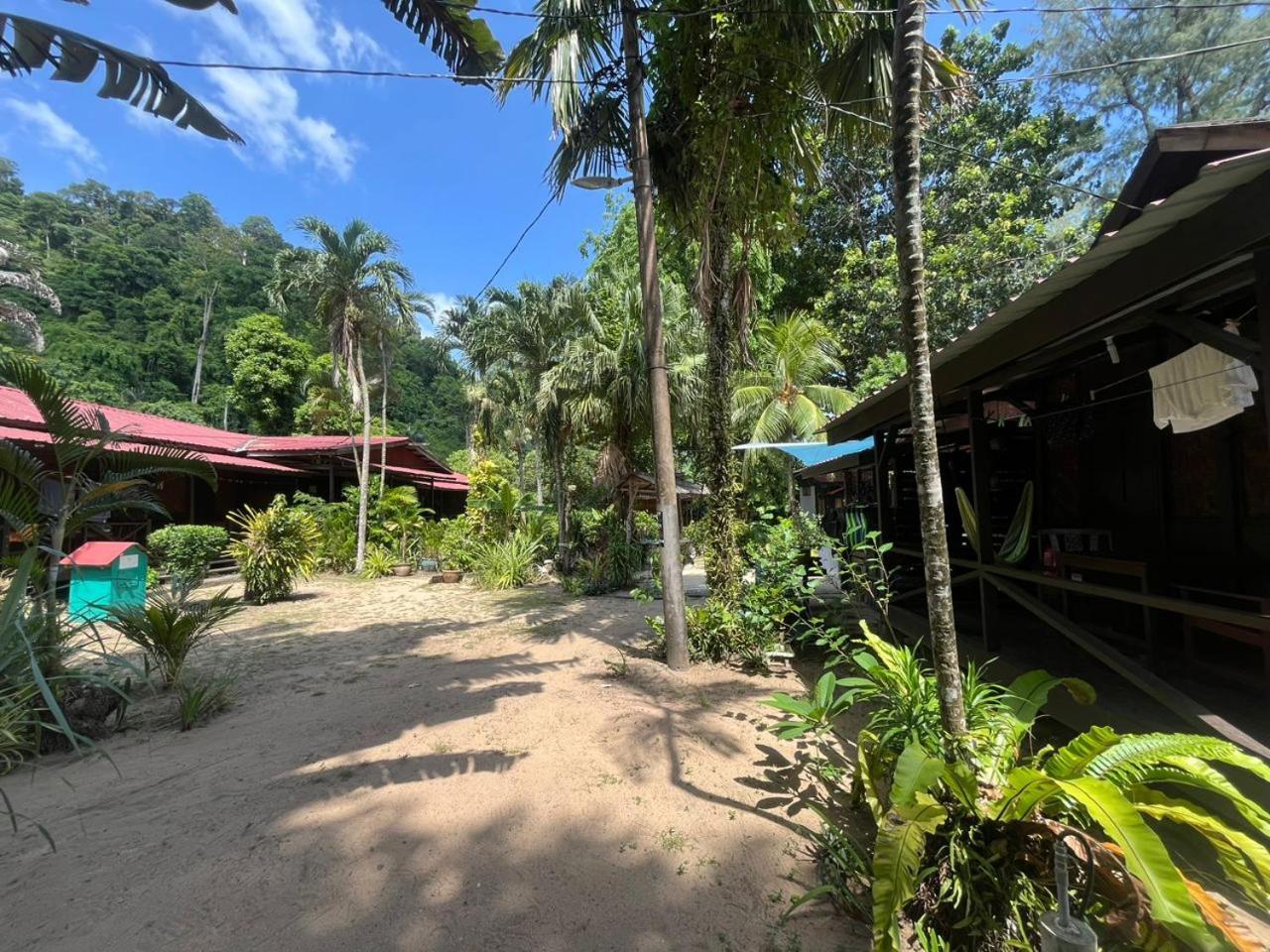 The Station Tioman Inn Kampong Ayer Batang